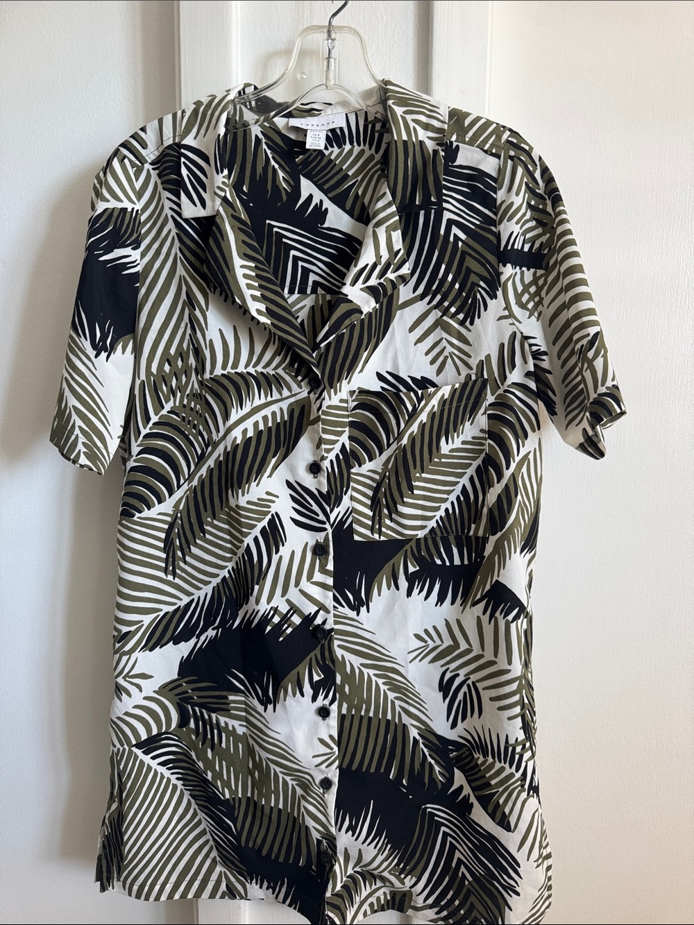 Topshop Black, White & Olive Leaf Print Short Sleeve Tunic
